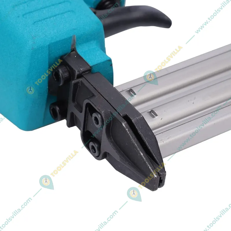 Lion 18 Gauge Air Brad Nailer with 100 Pieces Nail Slot Capacity (Li-30F)