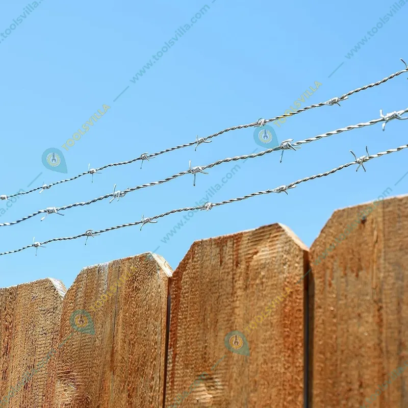 Premium Quality 300 Ft (91 Meters) Heavy Galvanized Barbed Wire Fence
