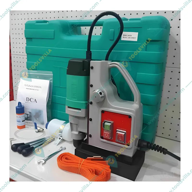 DCA 30mm 900 W Magnetic Drill with Maximum Stroke 140 mm (AJC-30)