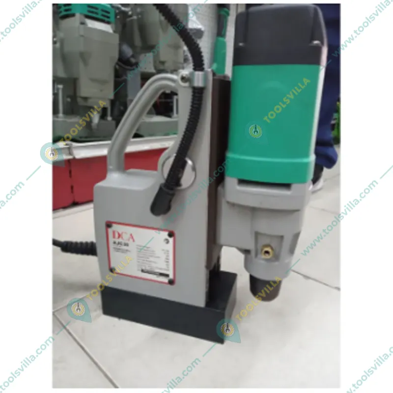 DCA 30mm 900 W Magnetic Drill with Maximum Stroke 140 mm (AJC-30)