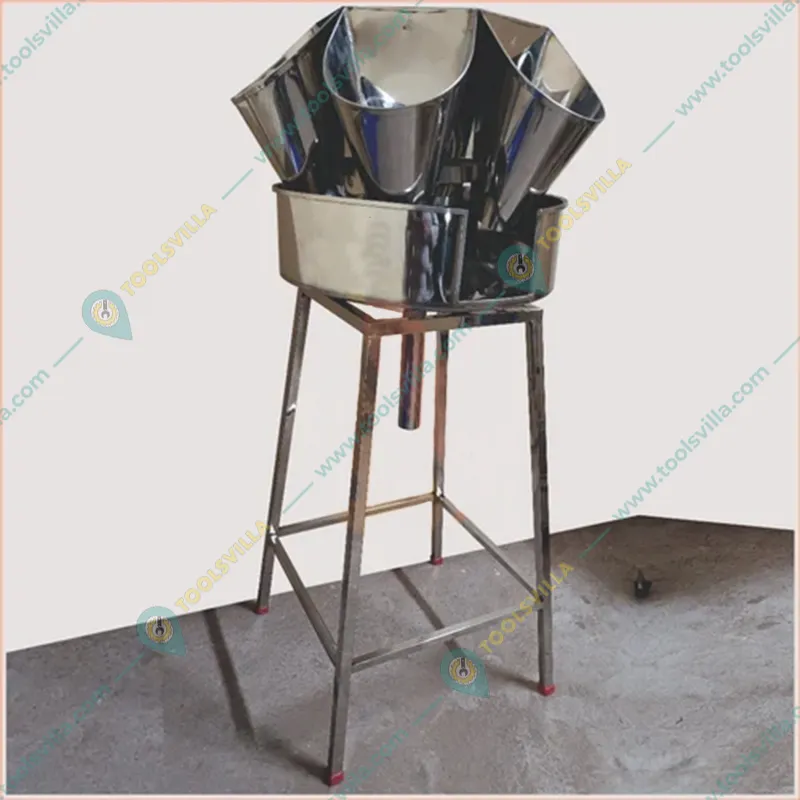 Commercial Stainless Steel Body Chicken Cutting Cone Machine, 5 Birds