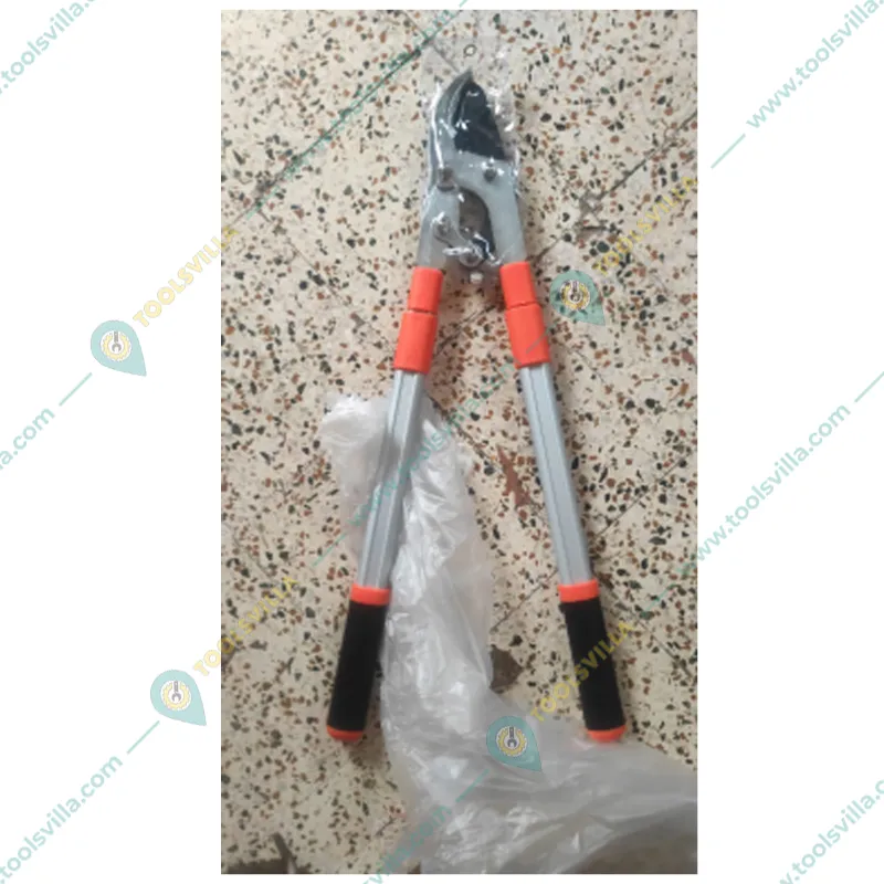 Manual Bypass Lopper 100 mm Cutting Capacity, 67-102cm Expendable 