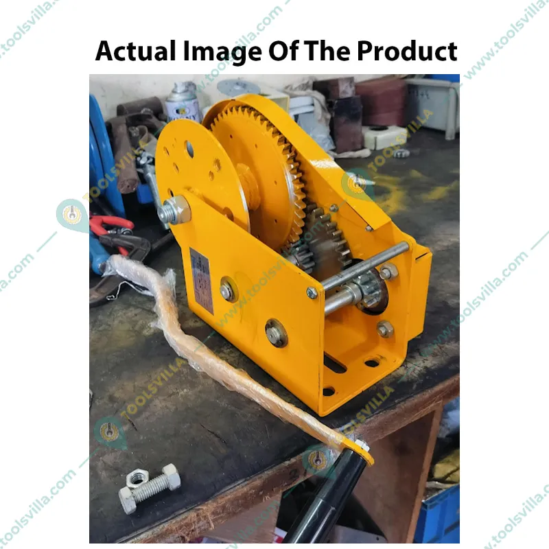 Precision 800 Kg SPUR Gear Mild Steel Manual Winch With Automatic Locking System With 6 month Warranty