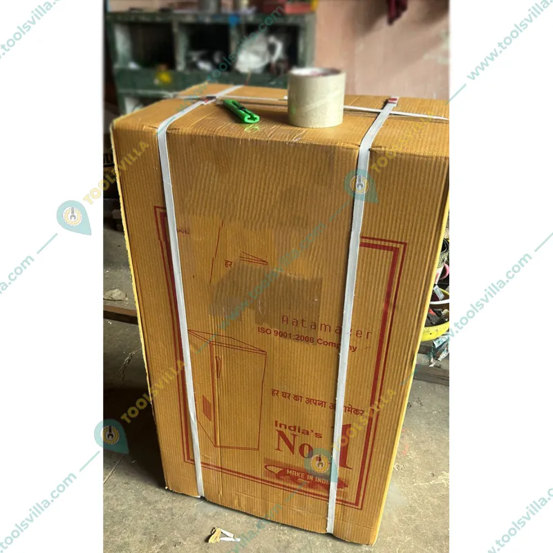 Made in India Cabinet Type 1HP Domestic Atta Chakki/Flour Mill, 10 Kg/hr Grinding Capacity