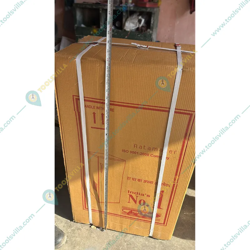 Made in India Cabinet Type 1HP Domestic Atta Chakki/Flour Mill, 10 Kg/hr Grinding Capacity