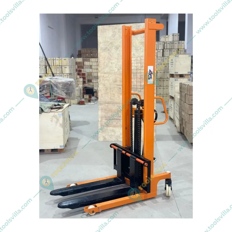 4G 2 Ton 'C' Channel Manual Stacker With 2.5 Meter Maximum Lifting Height, Fork Length & Width 1000 x 685 mm