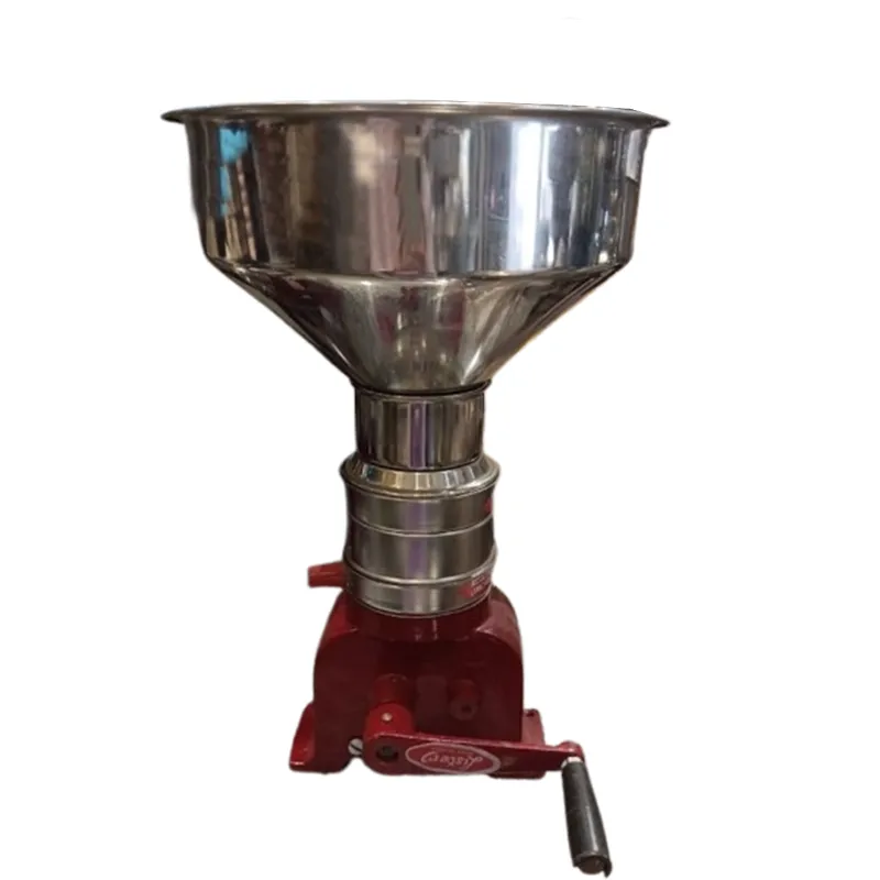 Made in India RS-7 Hand Operated Milk Cream Separator Machine 60 LPH MS Body With 5 Litre Tank Capacity