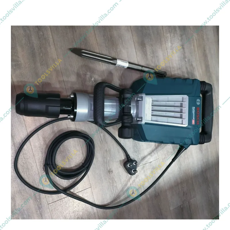 Bosch 15 Kg Demolition Hammer, 1750 W & 1900 BPM Impact Rate (GSH 14 C)