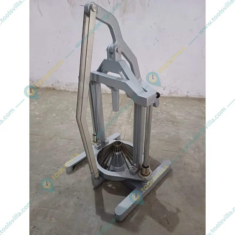 Vinayak Machines Premium Quality Flower Type Stainless Steel Onion Cutter, 15 cm Blade Diameter