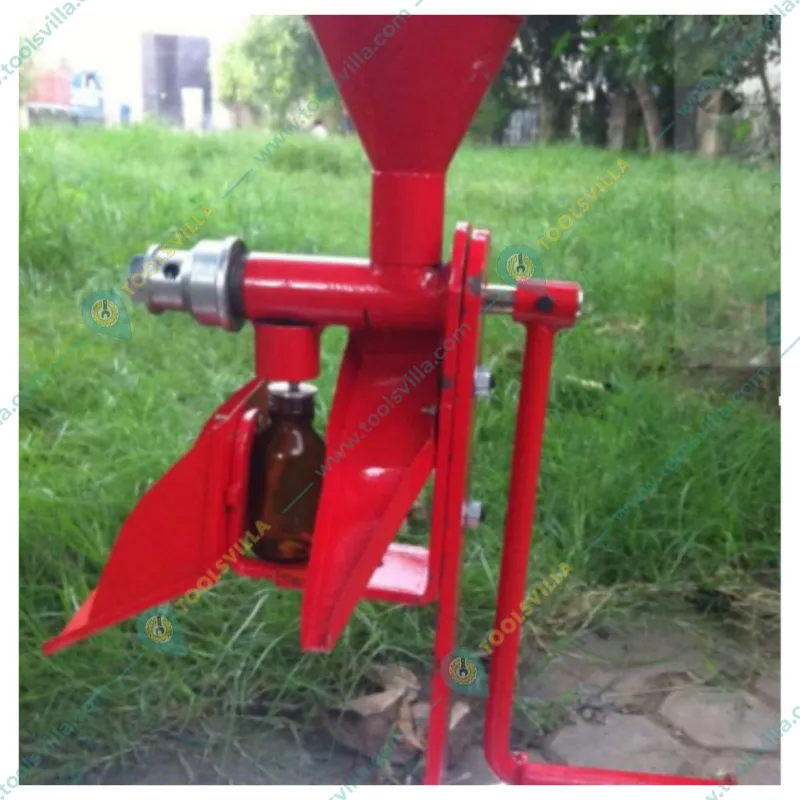 Economy Manual Multi Oil Seeds Press/Expeller Machine 1 to 2 Kg/Hr with Free Accessories 