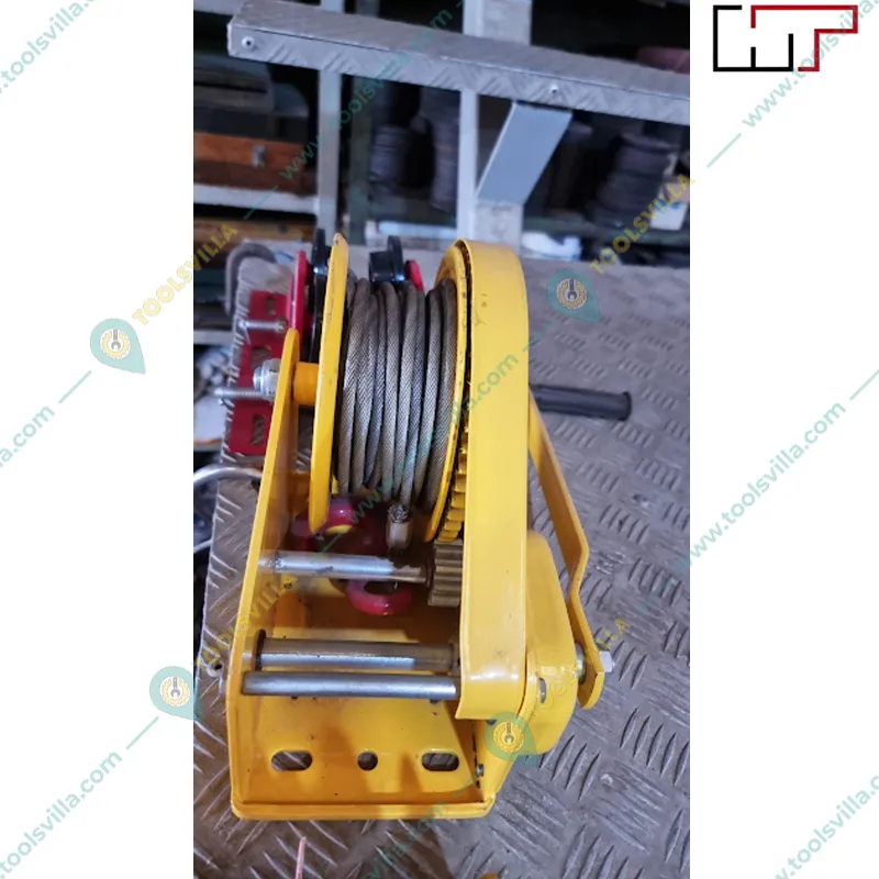 HT Manual Hand Winch With Auto Lock System, 10 Meter Galvanized Wire Rope And Eye Hook(Capacity-1200 lbs)