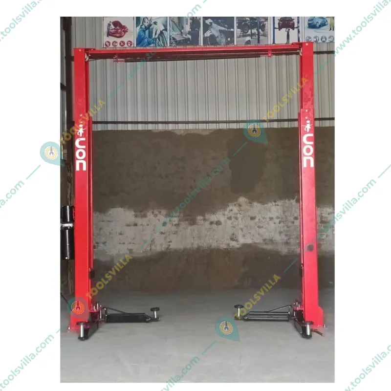 Icon 4 Ton Lifting Capcity Two Post Hydraulic Car Lifter With 717 mm Maximum Lifting Height