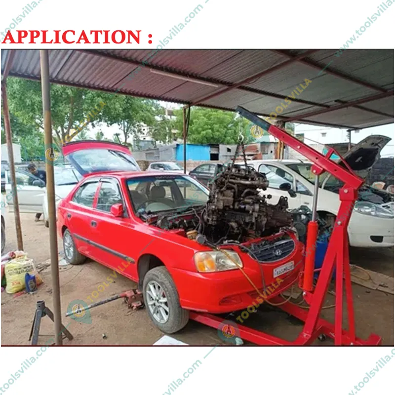 Big Red Torin 2 Ton Capacity Folding Hydraulic Floor Crane / Engine Hoist with 2240 mm Maximum Lifting Height