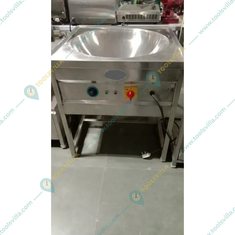 Heavy-Duty 22 Inches Square Electric Kadai Standing Type 6000W, SS Body