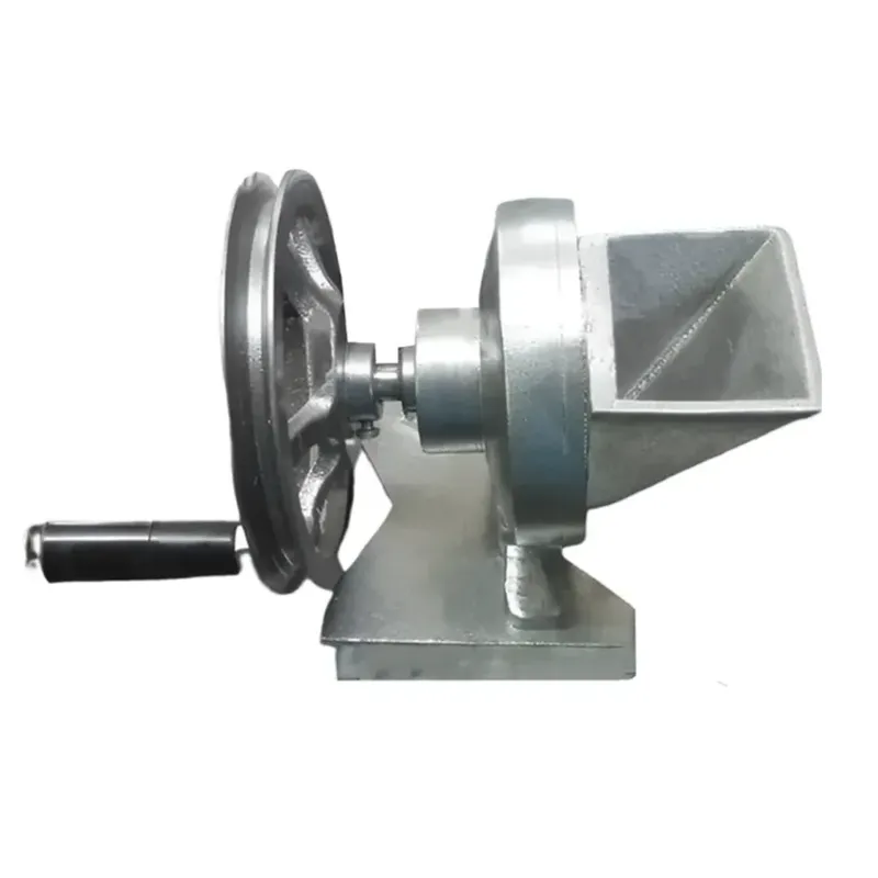 Manual Operated Dry Fruits Slice Cutting Machine, Aluminum Body Cutting type: Slice (with wastage)