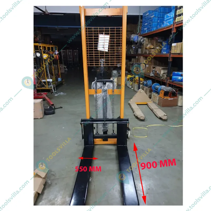 HT 1 Ton Hydraulic Manual Stacker With 1600 mm Maximum Lifting Height, Fork Size (L x B) : 900 x 550 mm