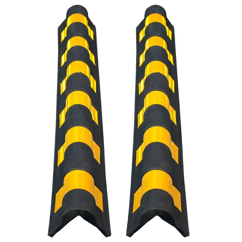 Minsales 1000 mm Pack of 2 Parking Safety Pillar - Rubber, Corner Bounce Shape, With Yellow Reflective Tape