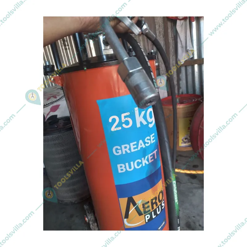 Mouth Adaptor For 25 Kg Pneumatic Grease Pump
