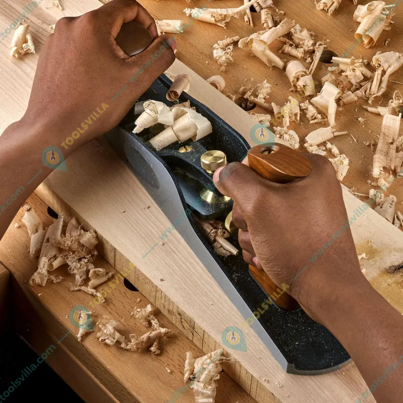 De Neers Smooth Base Jack Plane  1.7 Kg (DN-9254)