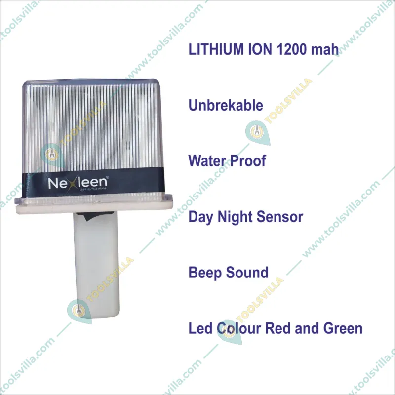 Smart Solar Sound Light With 1200 mah Li-ON Battery for Keeping Animals and Birds Away From Farms and Fields