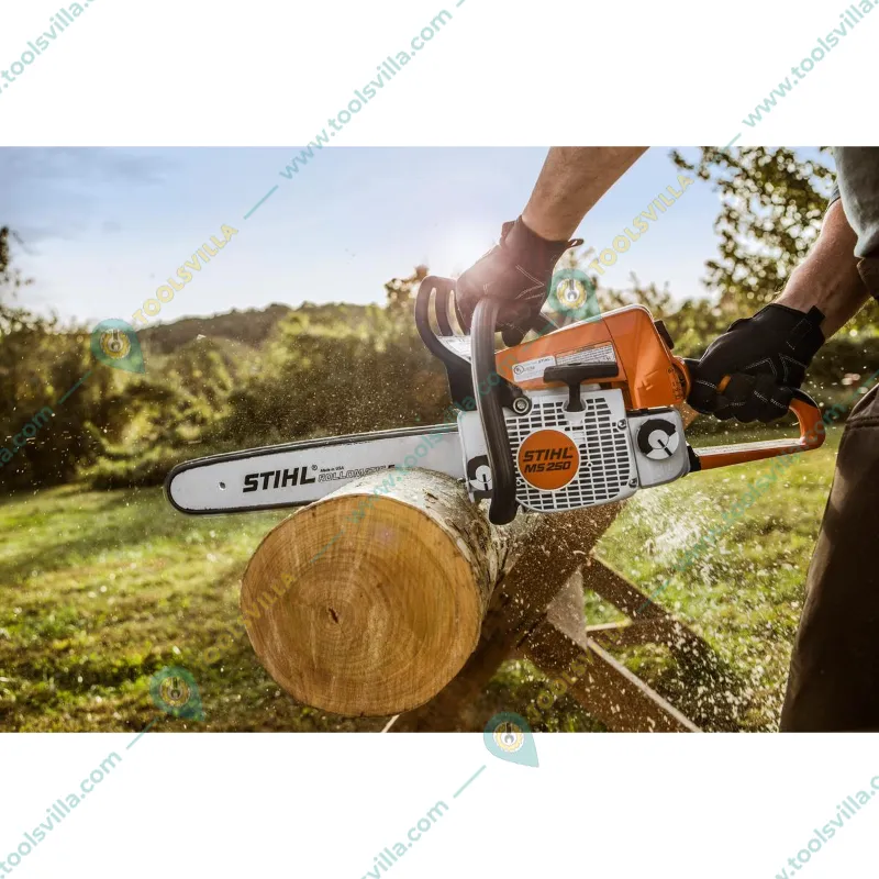 Stihl MS-250, 45.4-cc Powerful Petrol Chainsaw with 18 inch Guide Bar