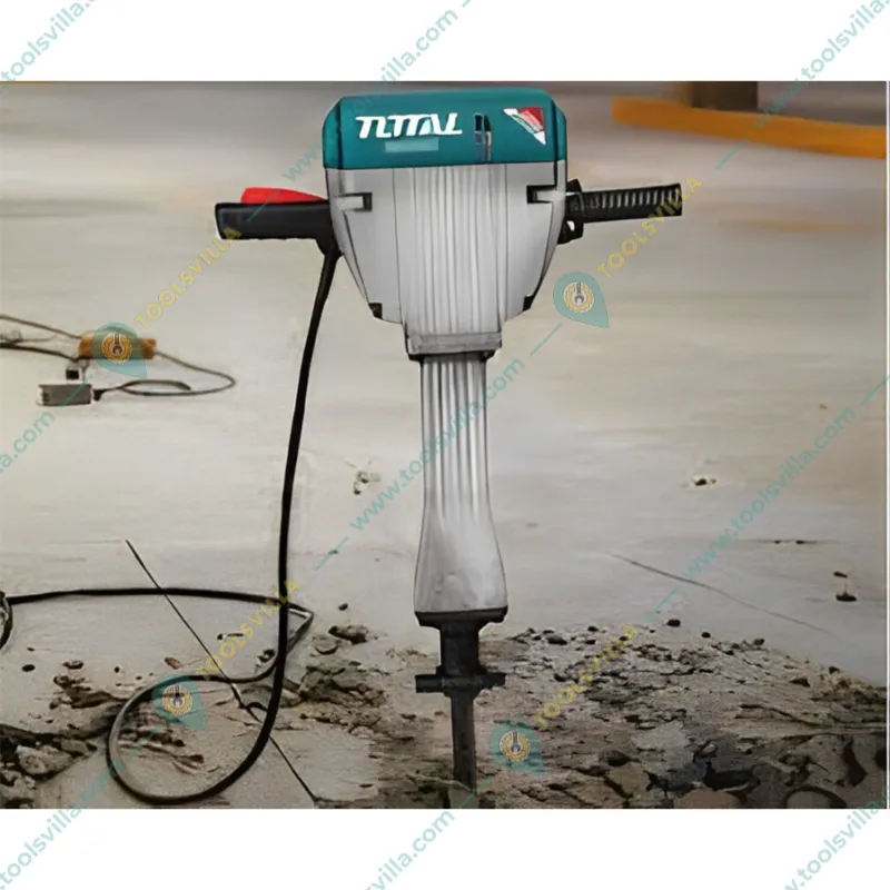 Total 30 kg 2200 Watt Demolition Breaker with Accessories (TH220502)	